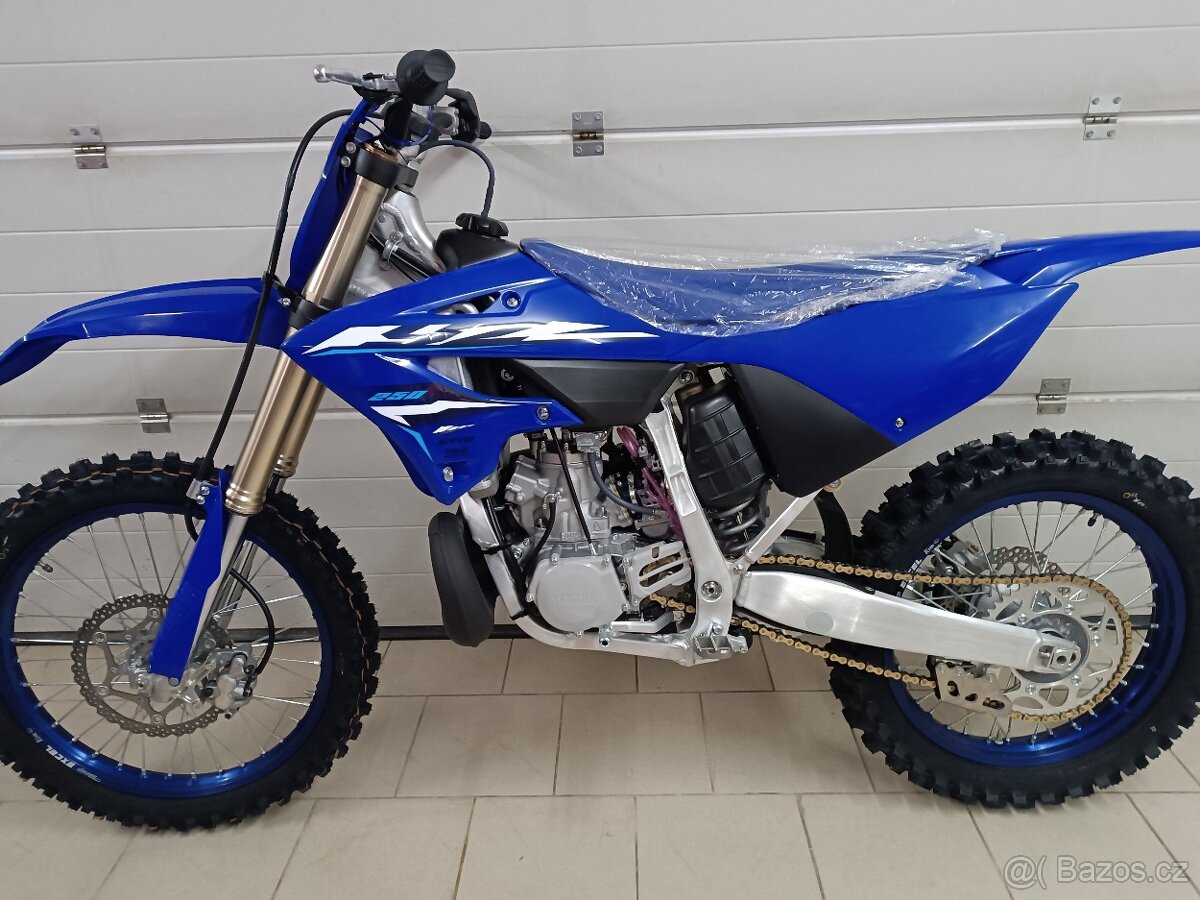 YZF 450 26 - 2