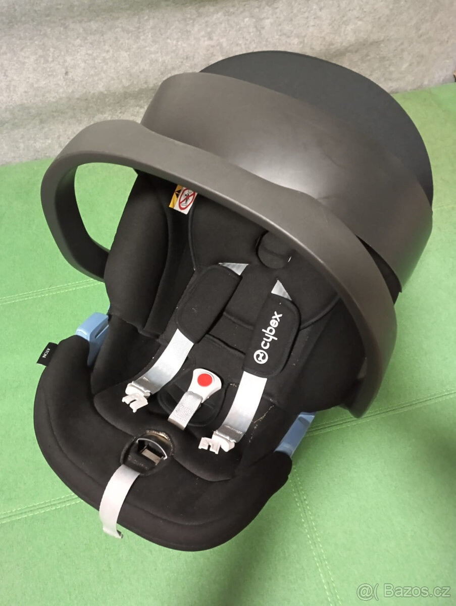 Na prodej děcká autosedačka CYBEX - 2