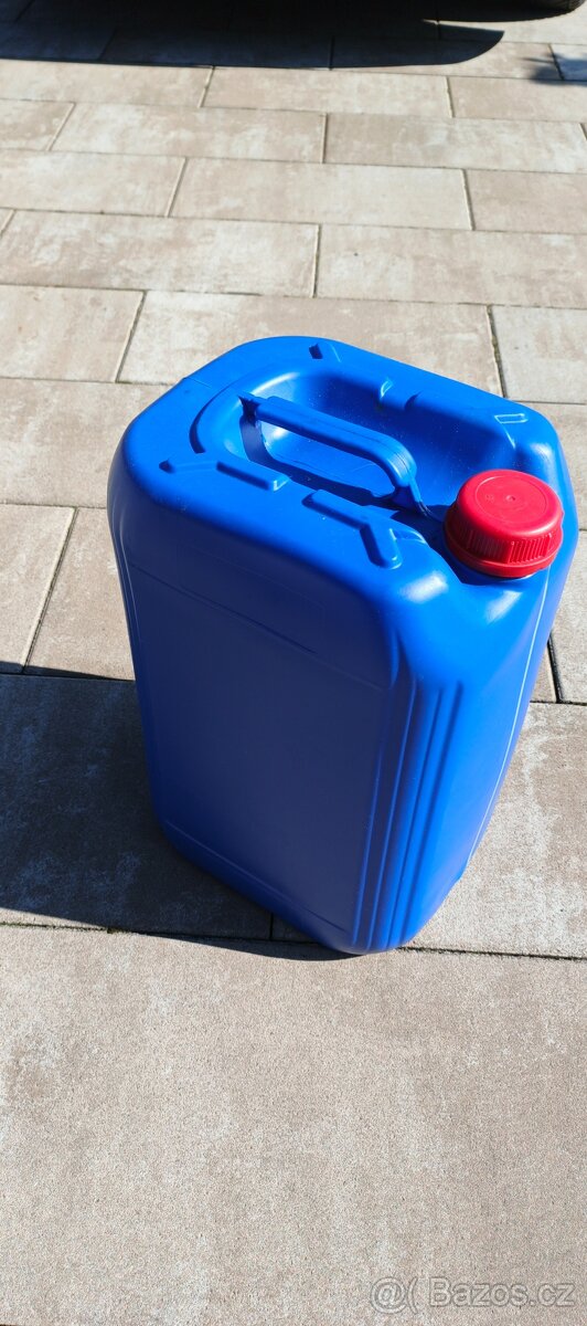 Prodám kanystry - 2