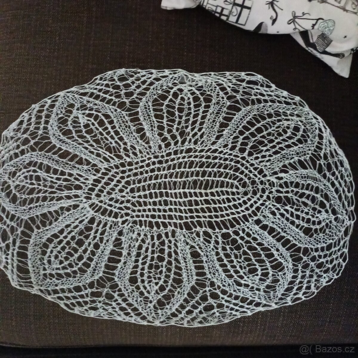 Háčkované ubrousky - 2