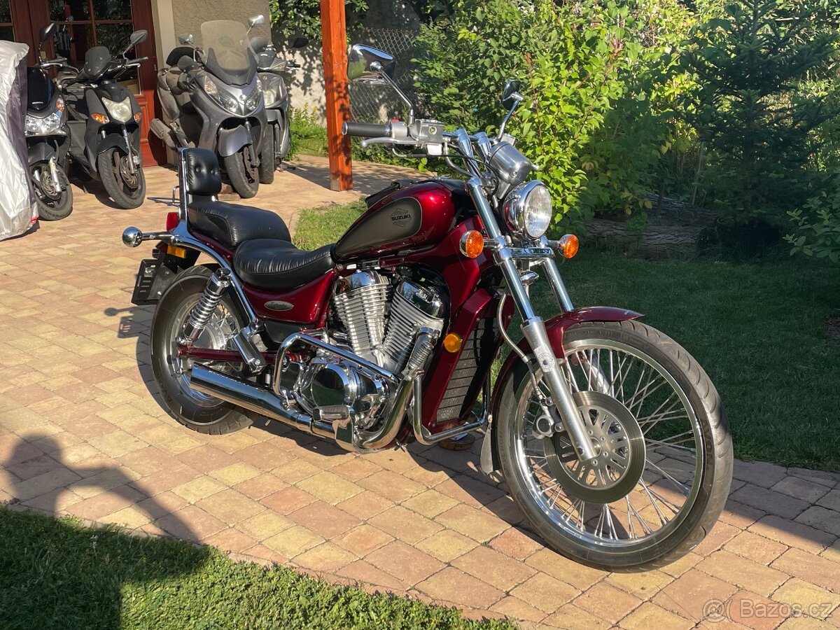 Suzuki VS 800GL Intruder - 2