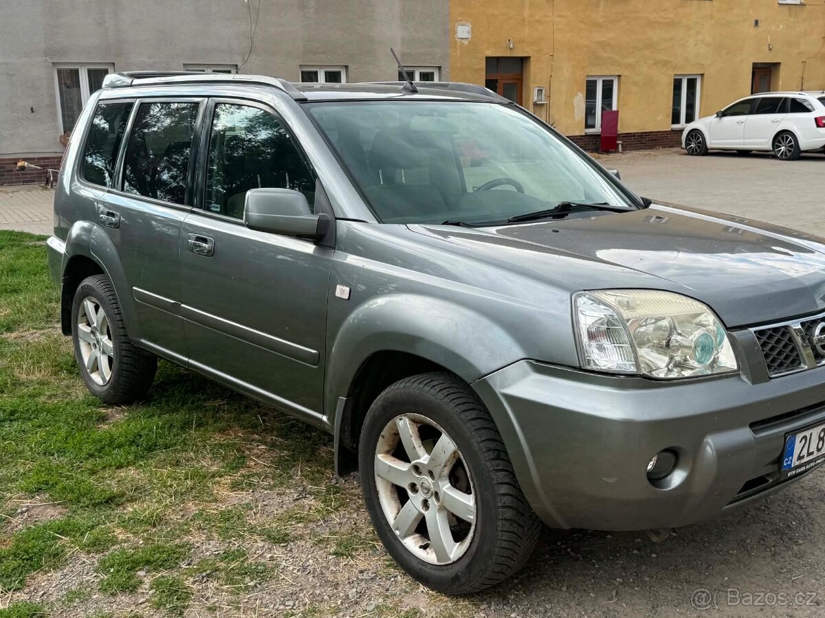 Nissan Xtrail 2.2 TDI - 2