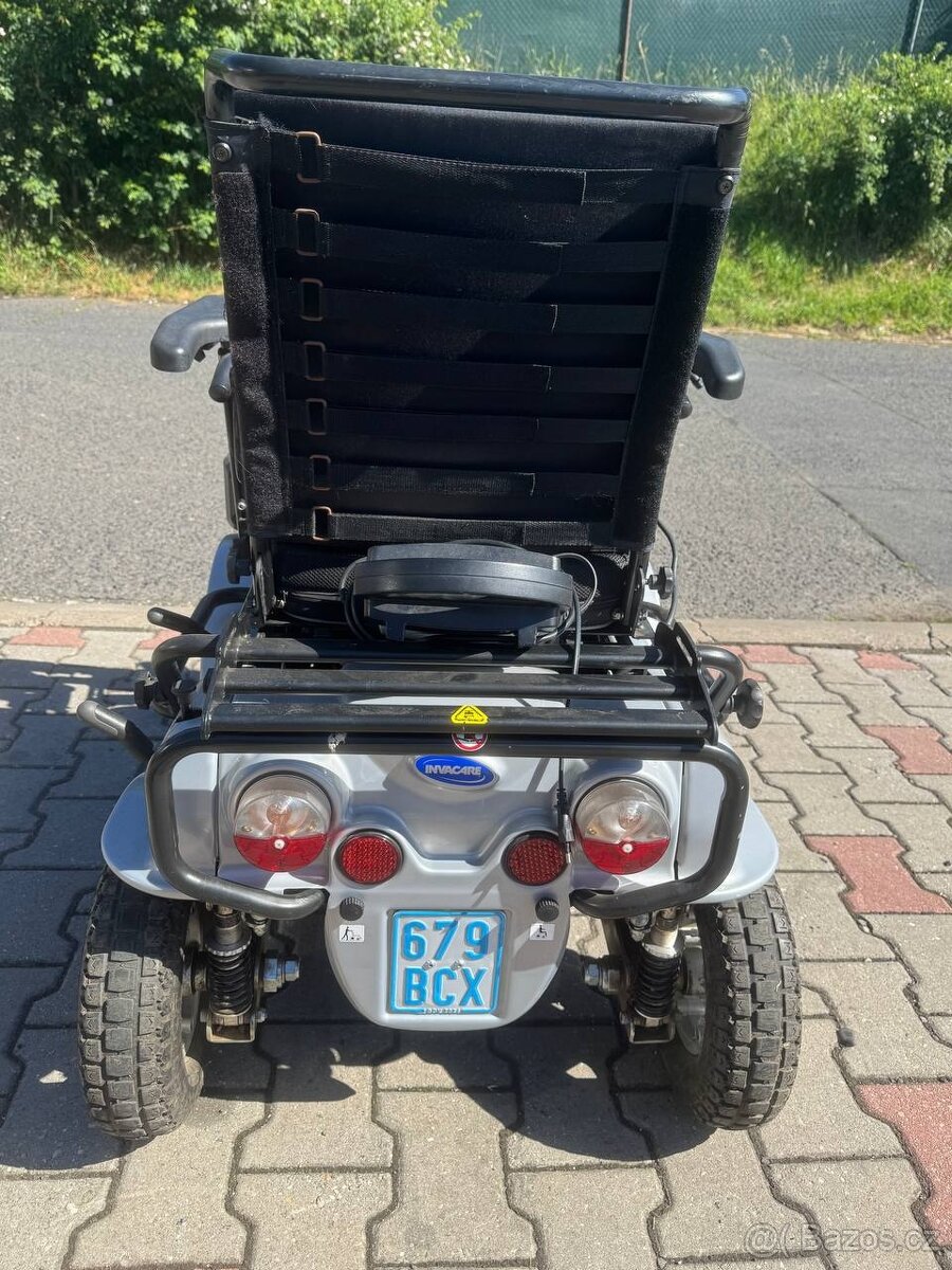 Elektrický invalidní vozík Invacare G50. - 2