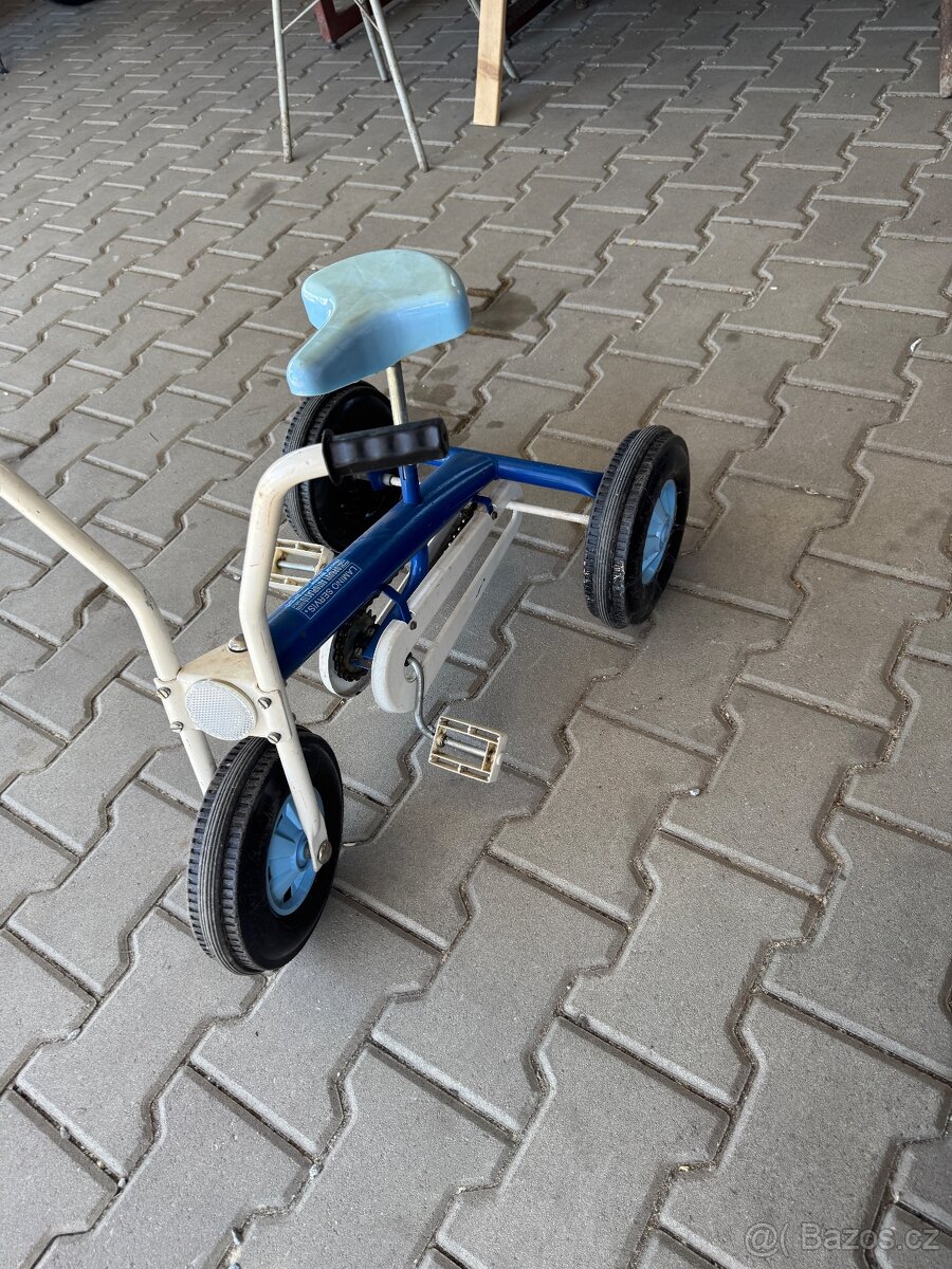 Retro trikolka - 2