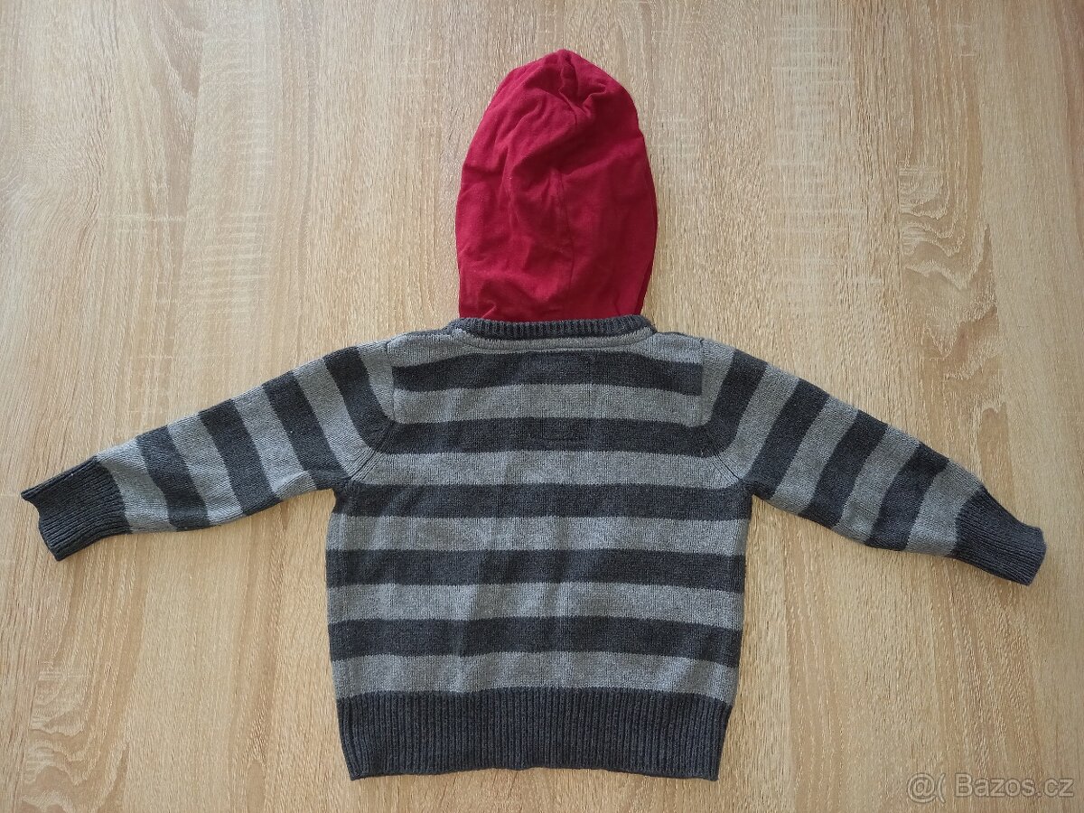 Chlapecký svetr vel. 12-18m - 2