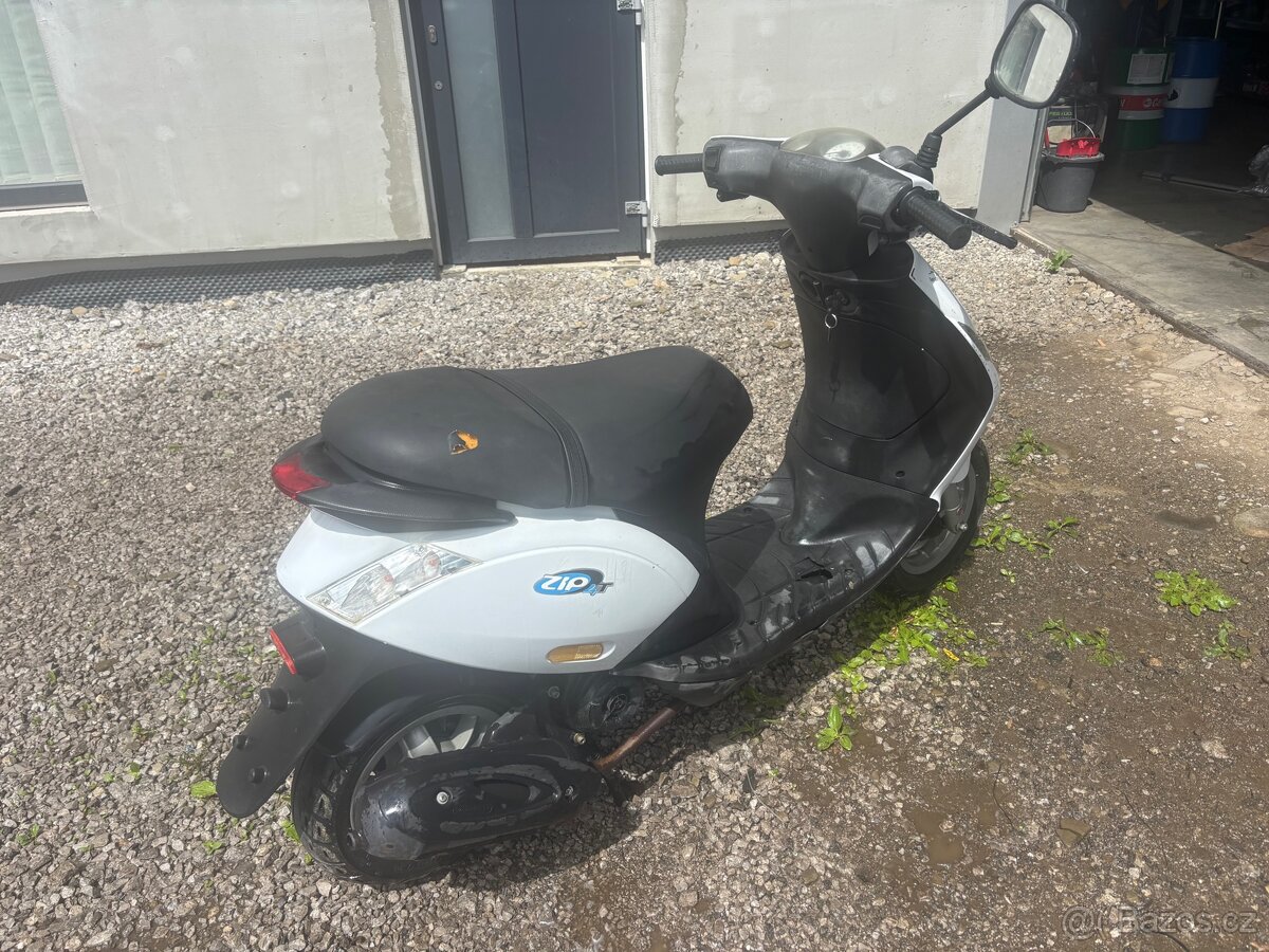 Piaggio - 2