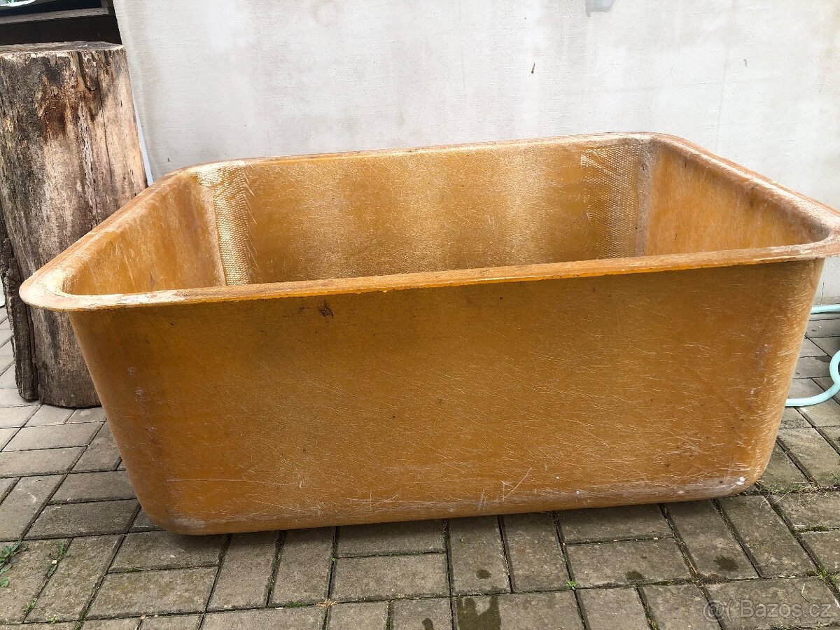 Sklolaminátová nádrž - 2