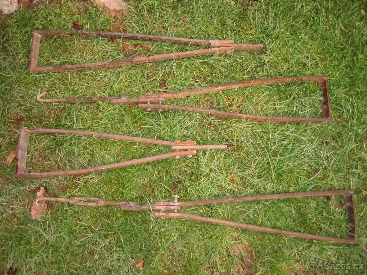 Stahováky na havarijní zajištění krokví - 2