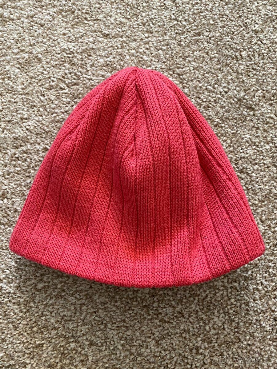 Nová dámská zimní čepice Husky - S/M - 2