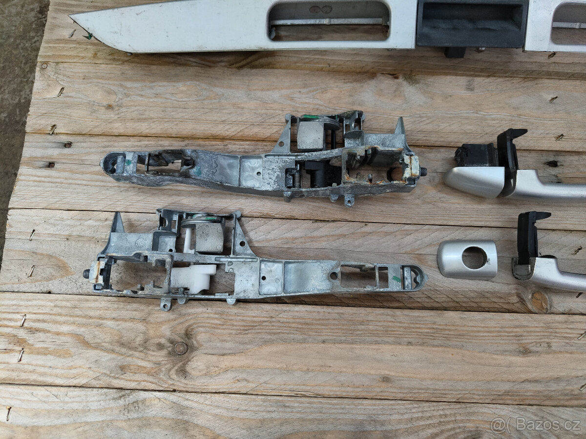 Kliky Peugeot 207 - 2