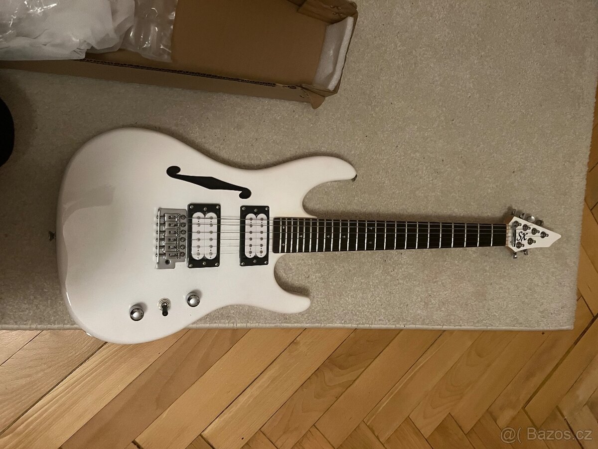 elektrická kytara malá - 2