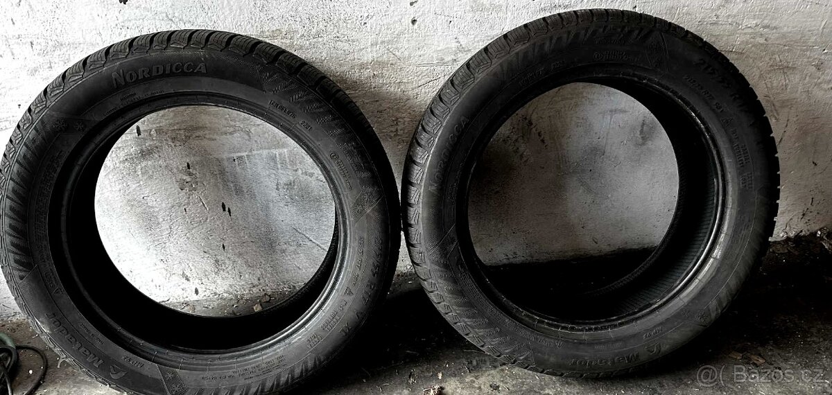 Sada 2 kusů zimních pneumatik 215/55 R17 Cena za vše - 2