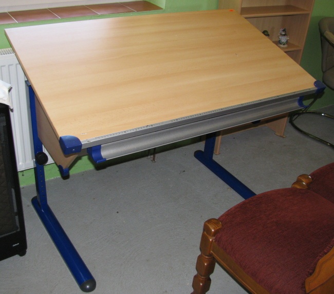 Psací stůl - 2