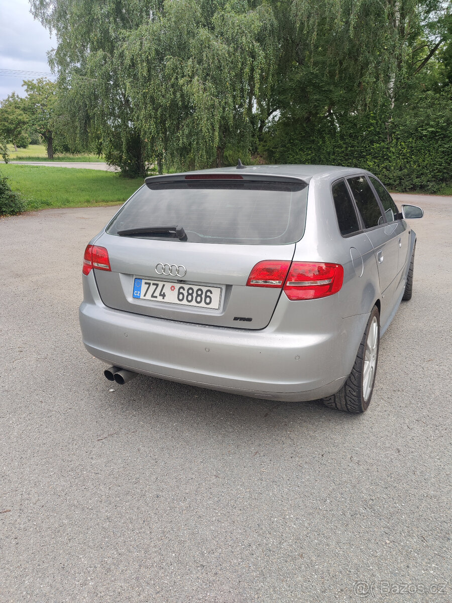 Audi A3 Sportback 3.2 VR6 184 kW - 2