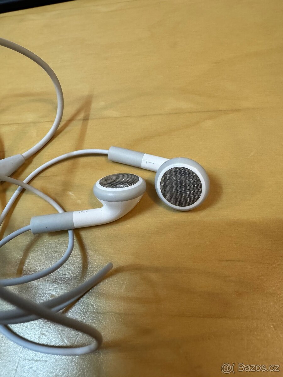 Apple originální pecková sluchátka - 2