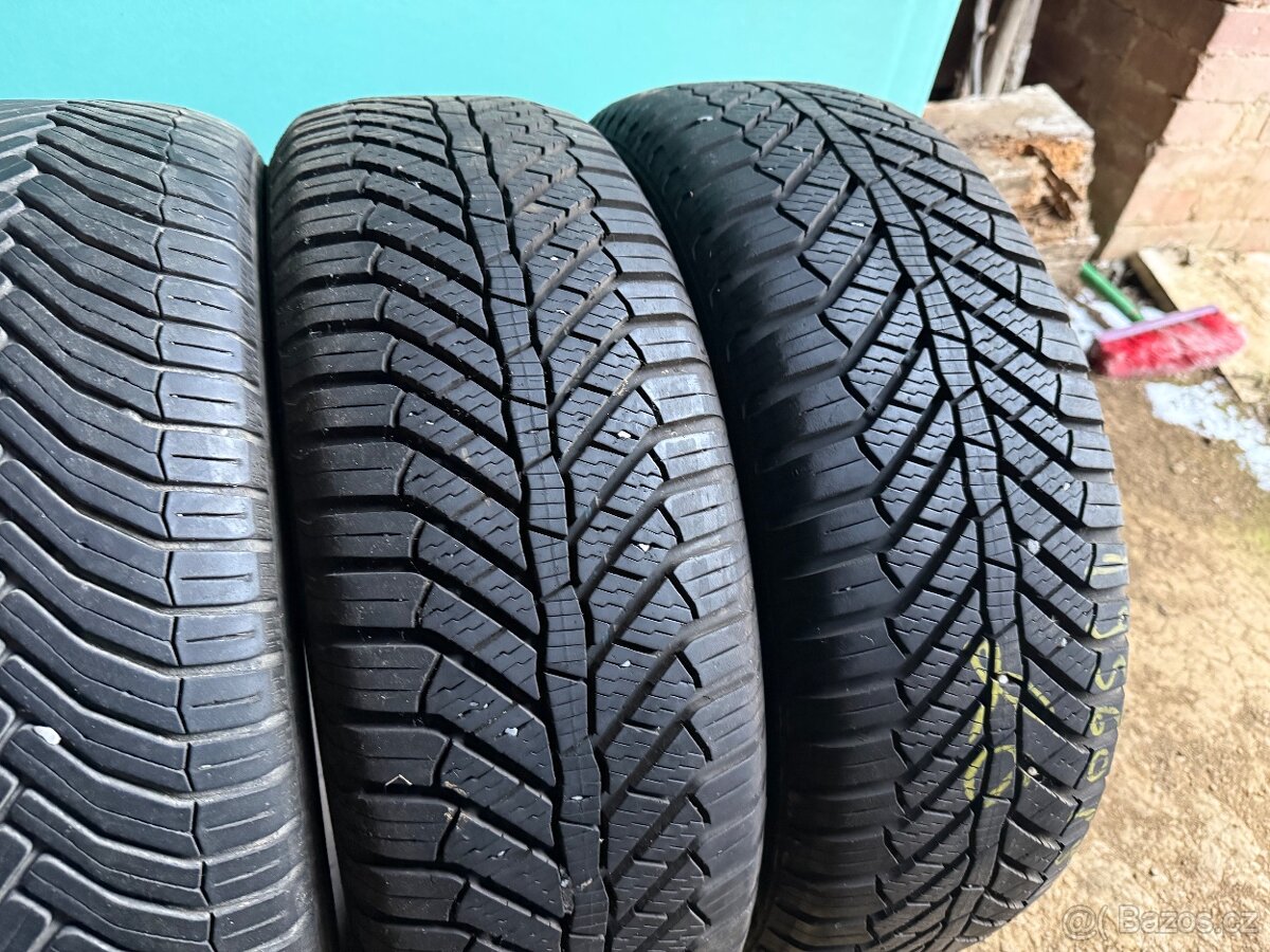 prodám zimní 195/60/15 Semperit a Michelin - 2