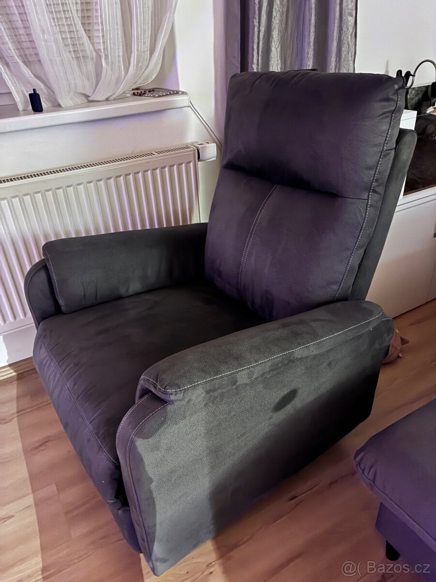 Polohovací kreslo - 2