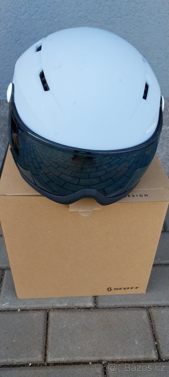 Lyžařská helma Wedze + brýle - 2