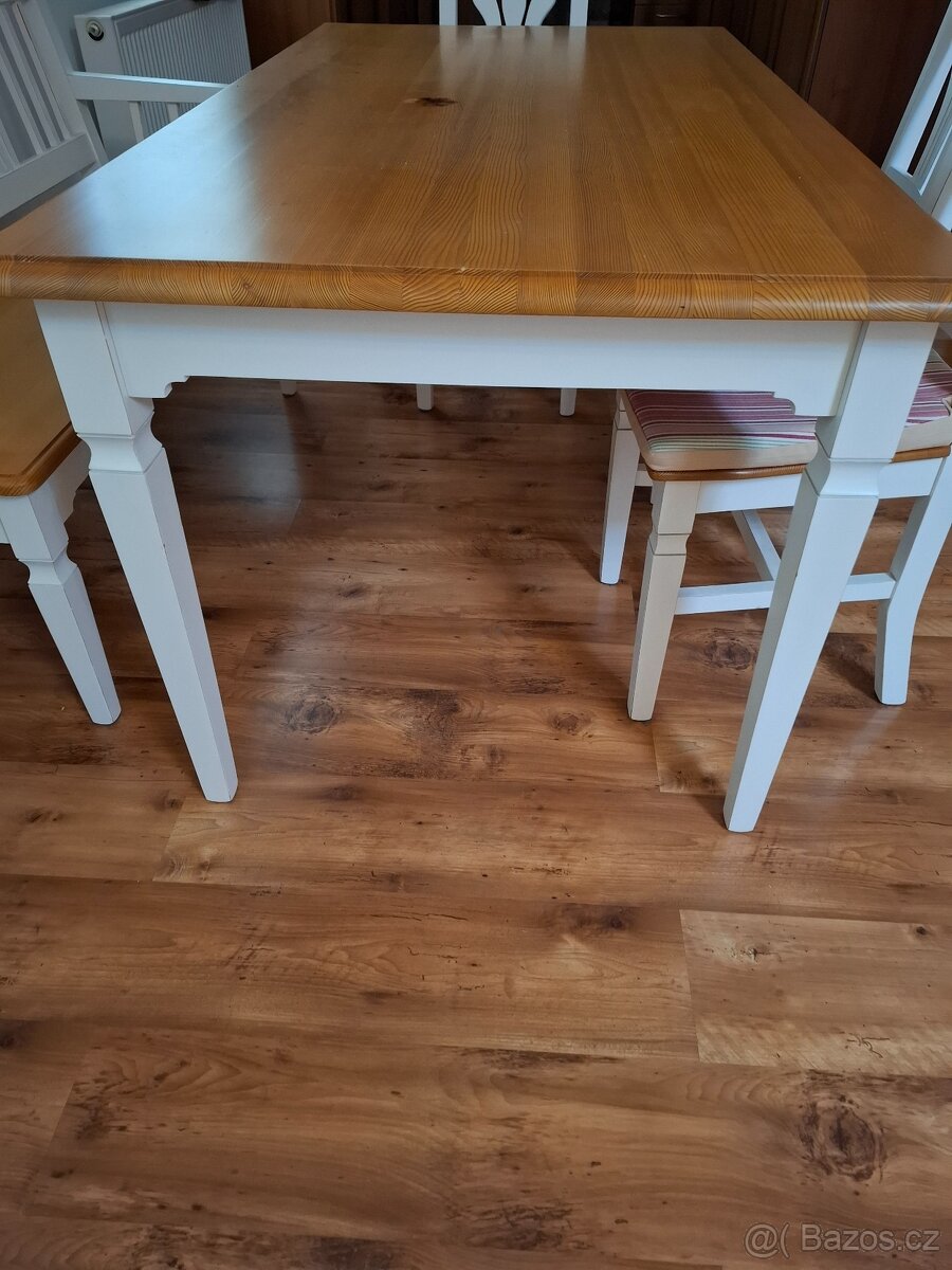 Kuchyňský stůl - 2