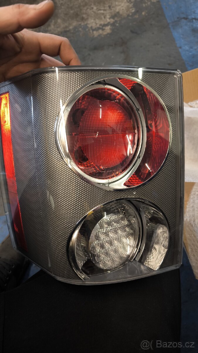 Zadní světlomet Range Rover L322 - nový - 2
