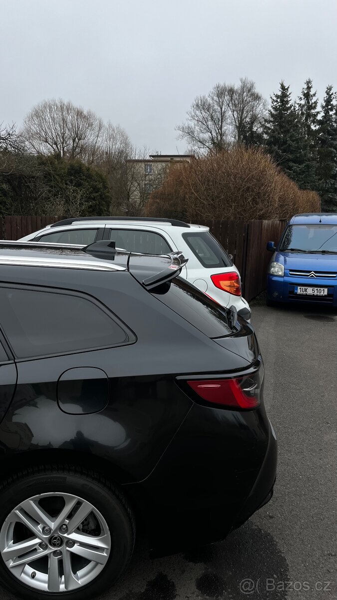 Prodloužení střešního spoileru. - 2