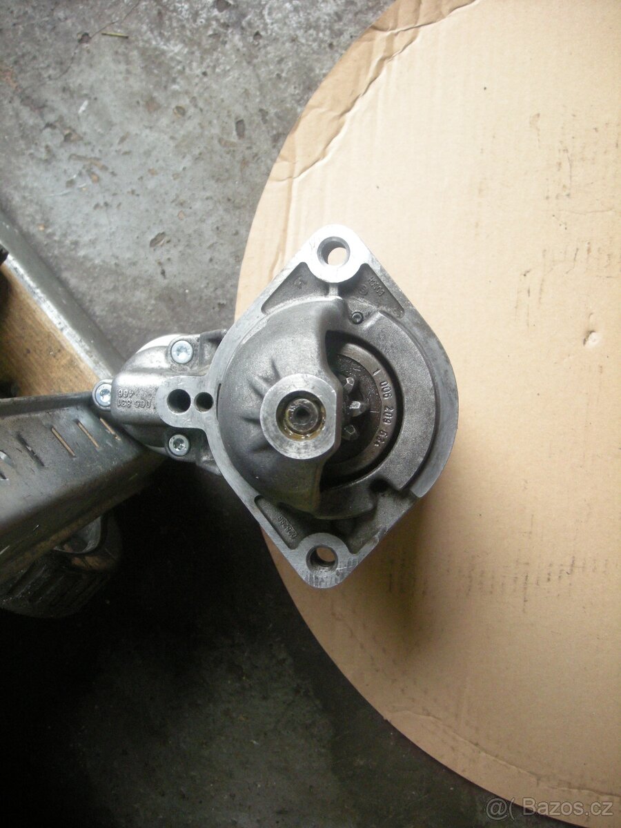 BMW E87 řada 1 pro motorizaci 2,0d starter - 2