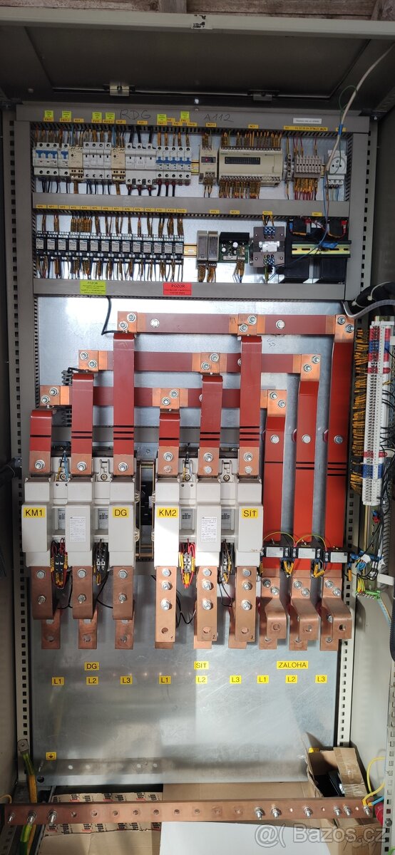 Rozvaděč převzetí zátěže síť/agregát - 2