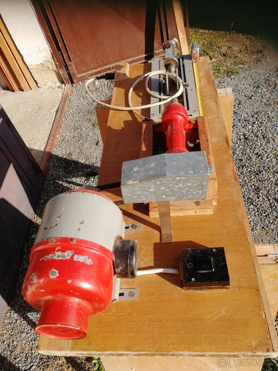 Soustruh na dřevo - 2