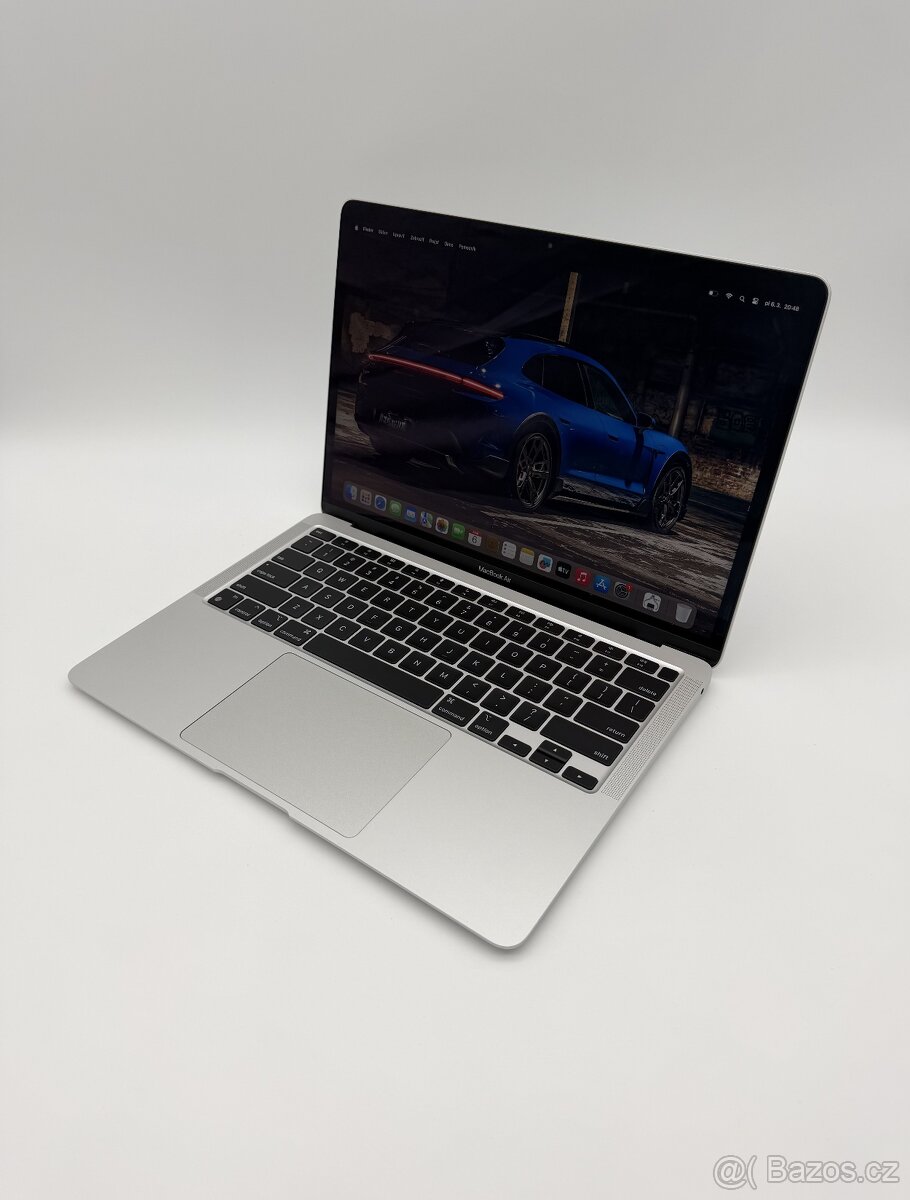 MacBook Air 13" M1 8/256GB Silver + ZÁRUKA - 2
