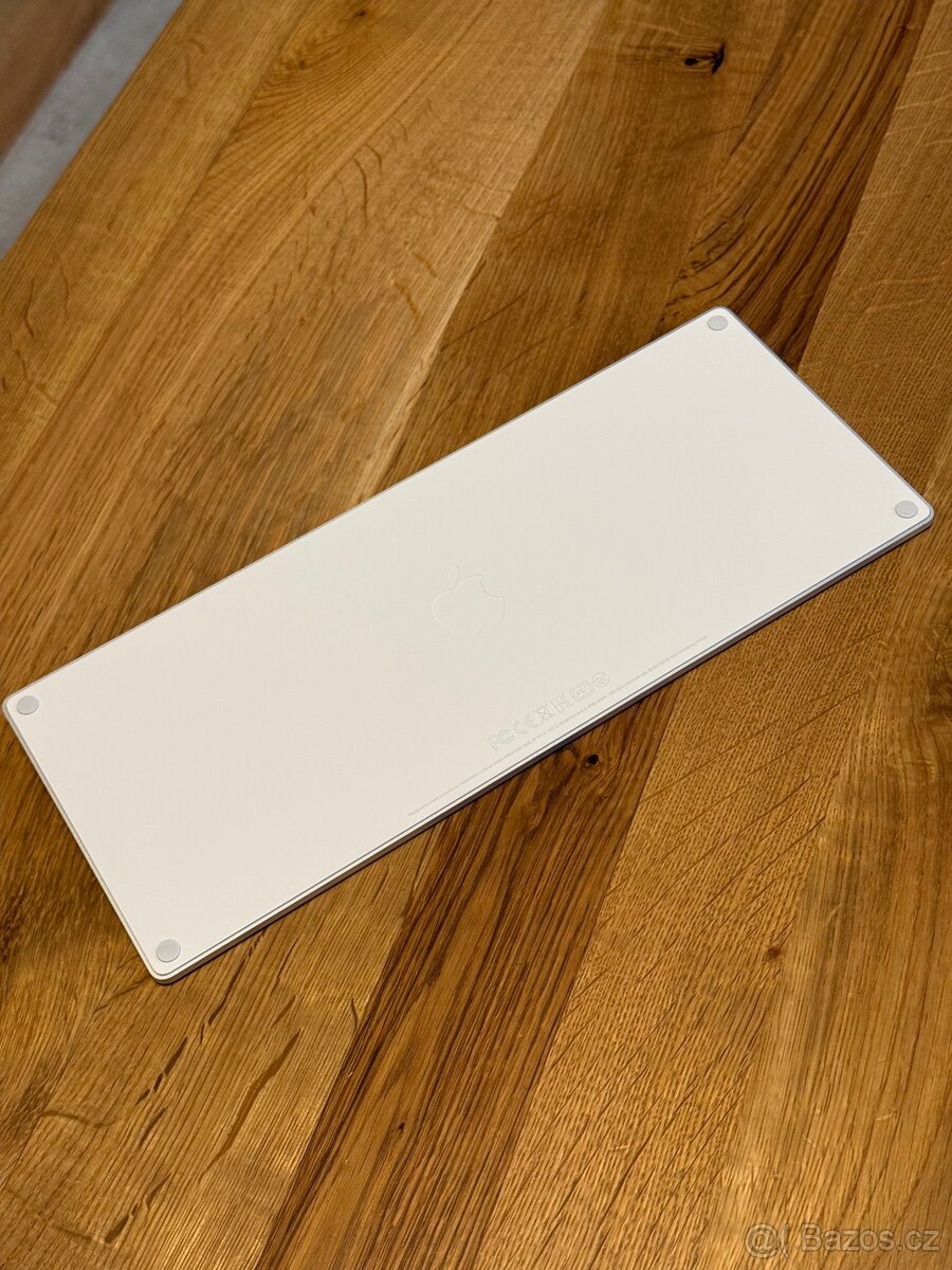 Apple Magic Keyboard (bez numerické části, CZ layout) - 2