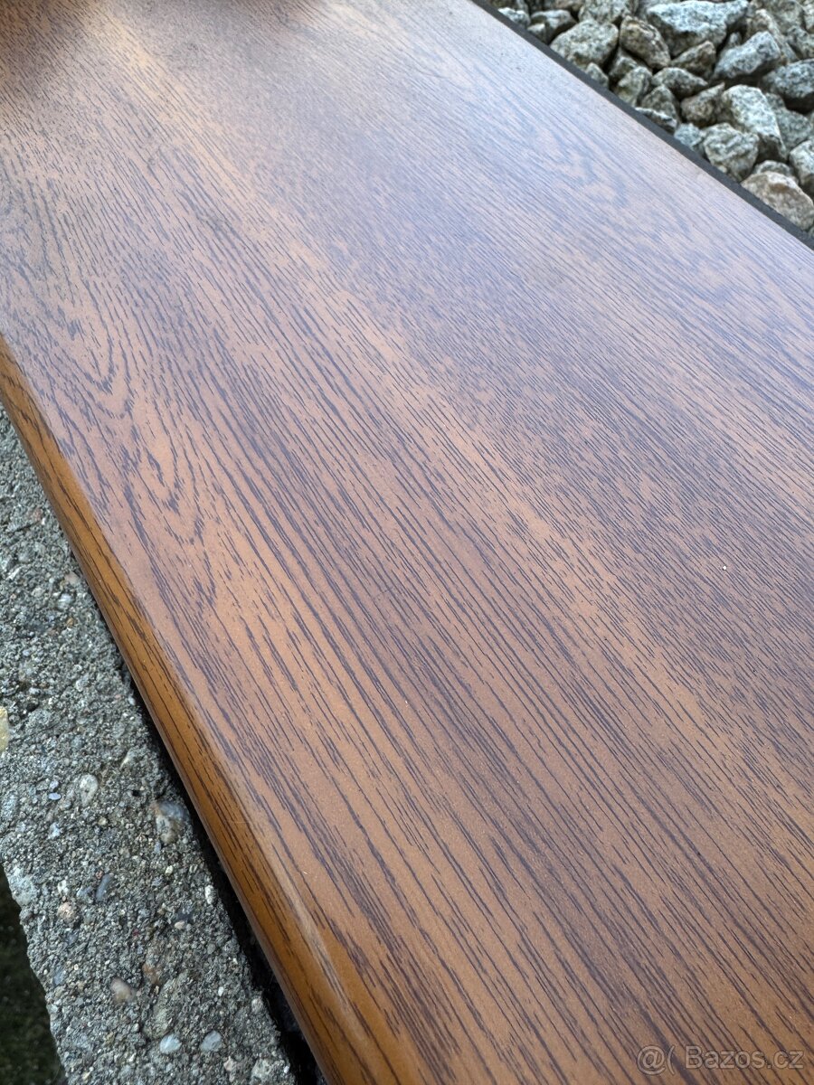 Plastové parapety nové - 2