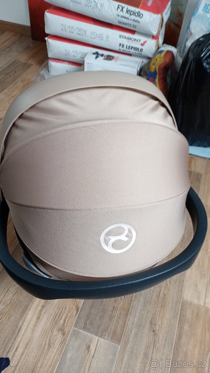 Autosedačky/vajíčka Cybex ATON - 2