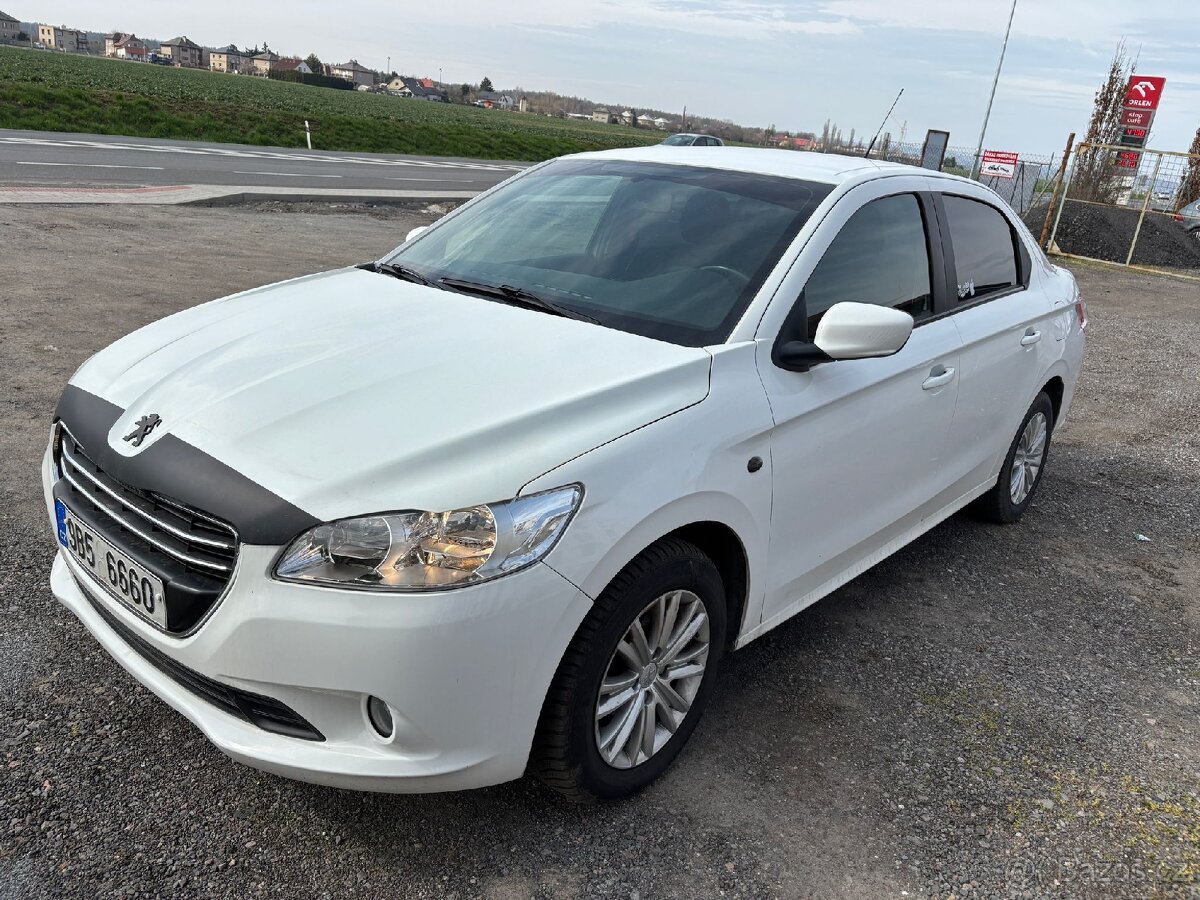 Peugeot 301 - 2