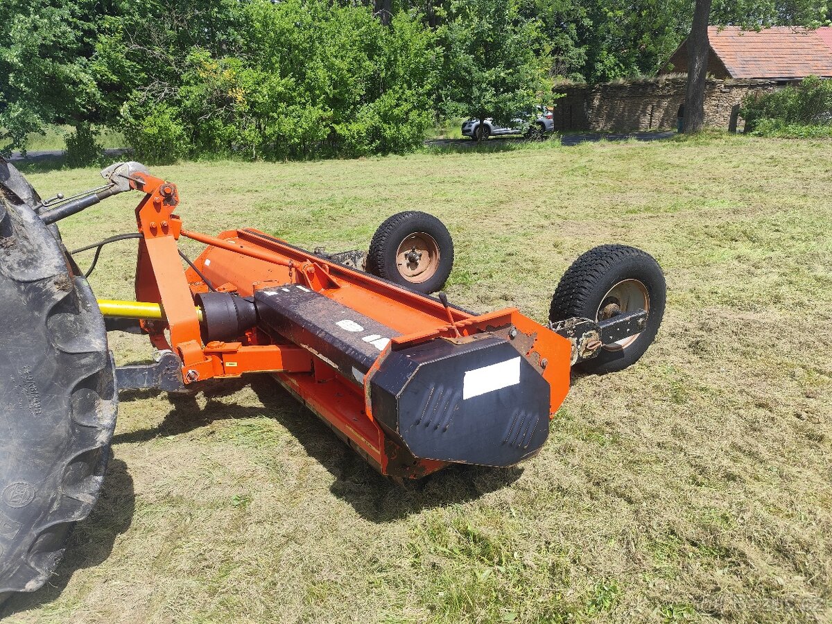 Mulčovač QUIVOGNE JBV 300 - 2