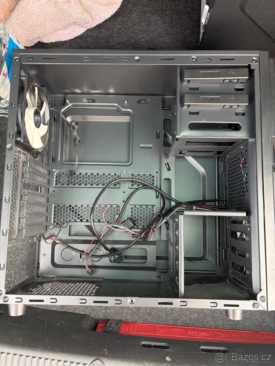 PC skříň Zalman Z1 - 2