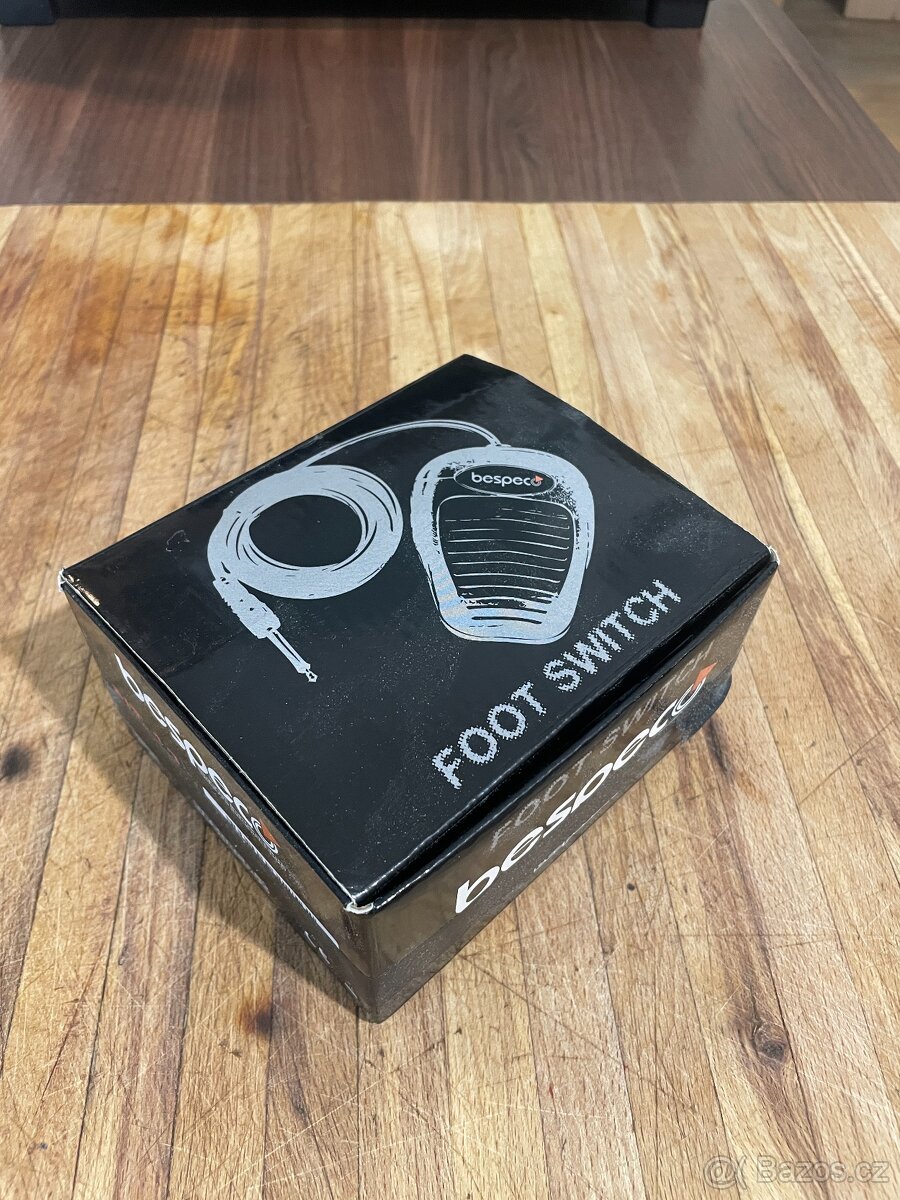 Klávesy Yamaha Piaggero NP12 se stojanem a pedálem - 2