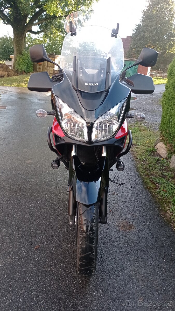 Suzuki v strom DL 650 - 2