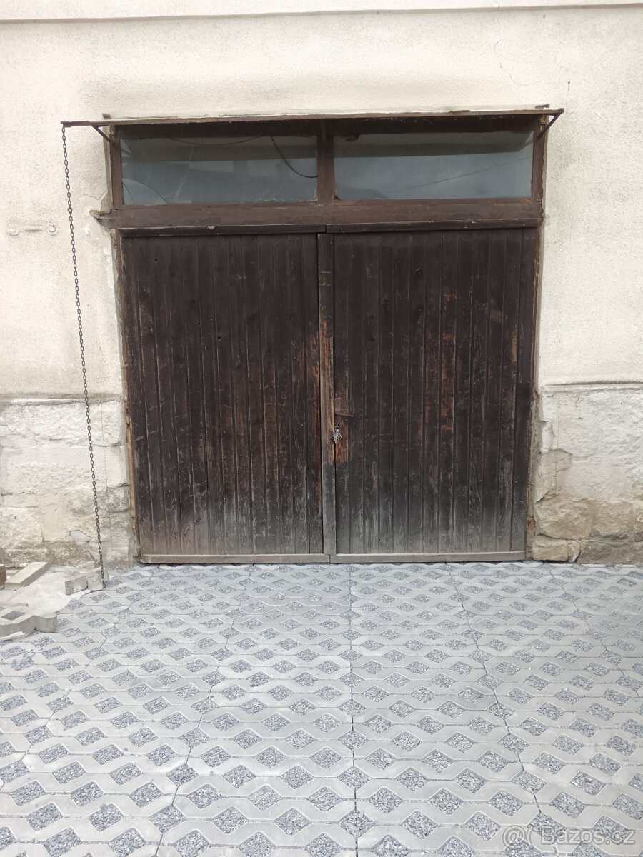 Vrata garážová - 2