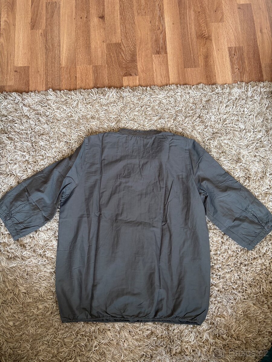 Halenka s hedvábím - 2