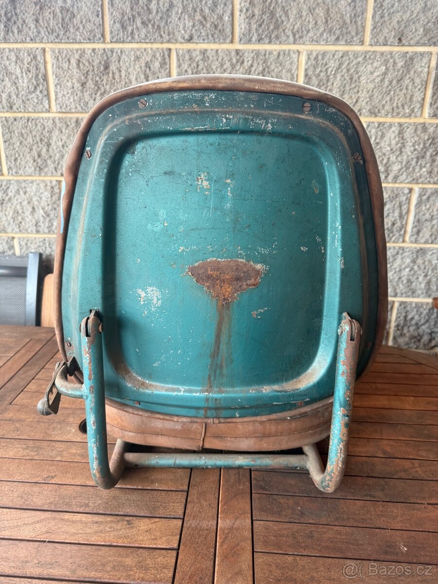 Sedačka na malotraktor - 2