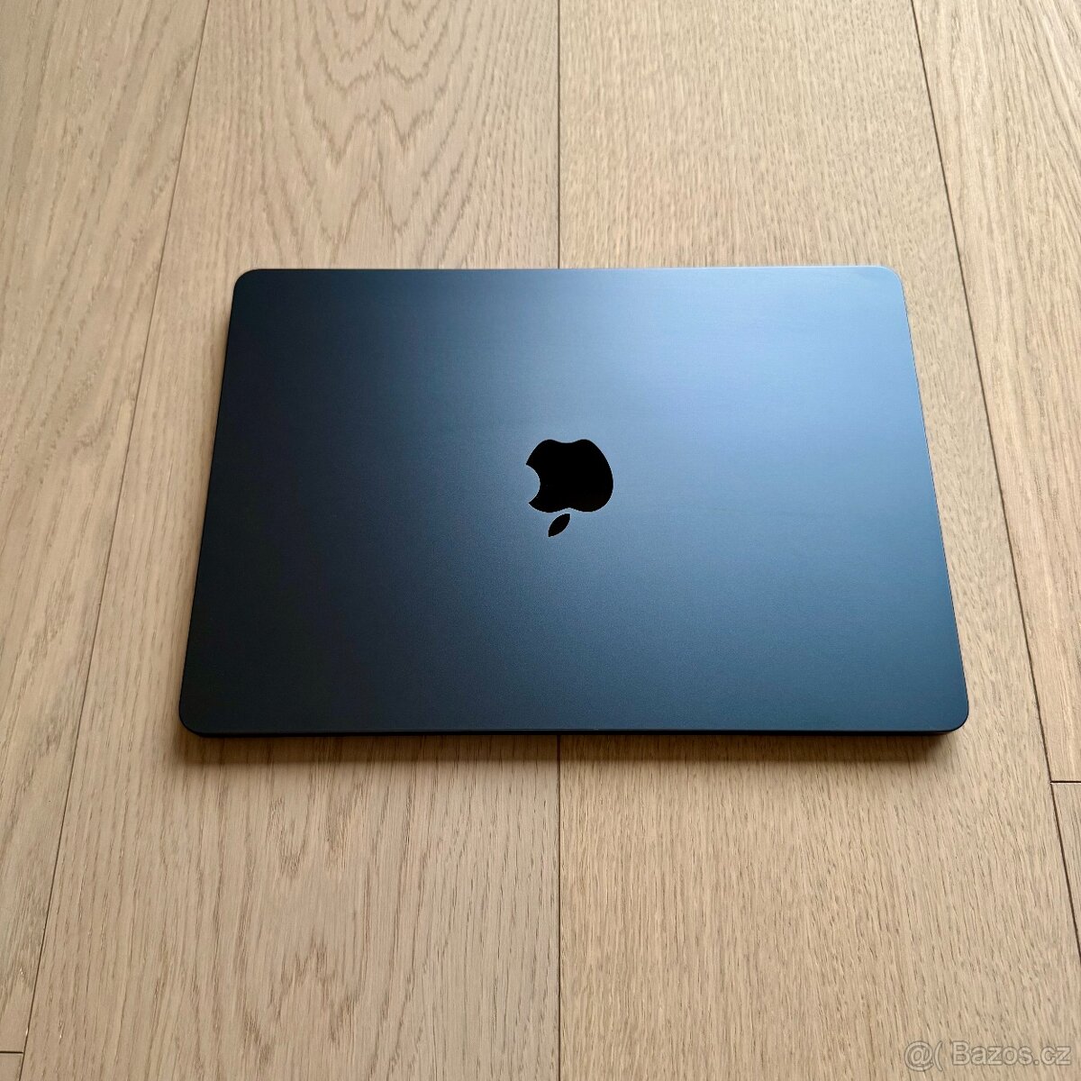 ZÁNOVNÍ MACBOOK AIR 13” M2/256GB/8GB/BATERIE 100% - 2