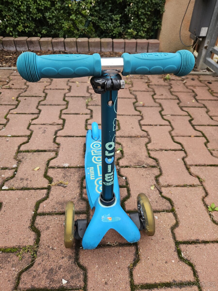 Mini Micro Deluxe Aqua LED kolecka - 2