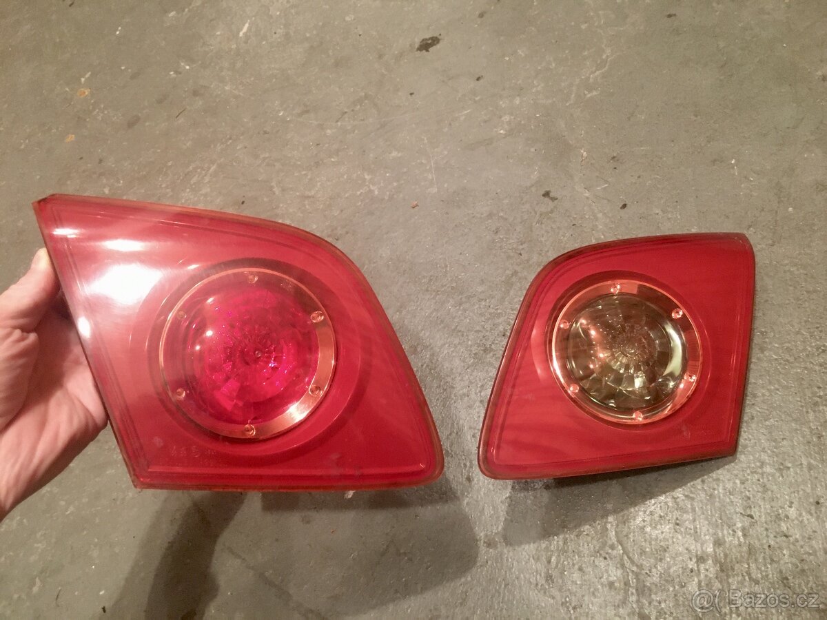 Mazda 3 zadní světla - 2