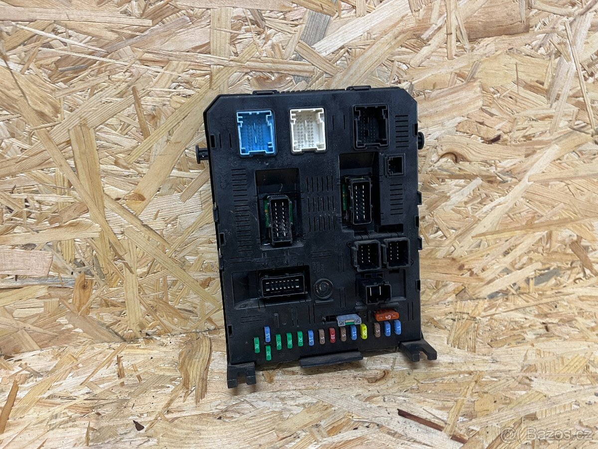 ŘÍDICÍ JEDNOTKA BSI CITROEN 9660105980 - 2