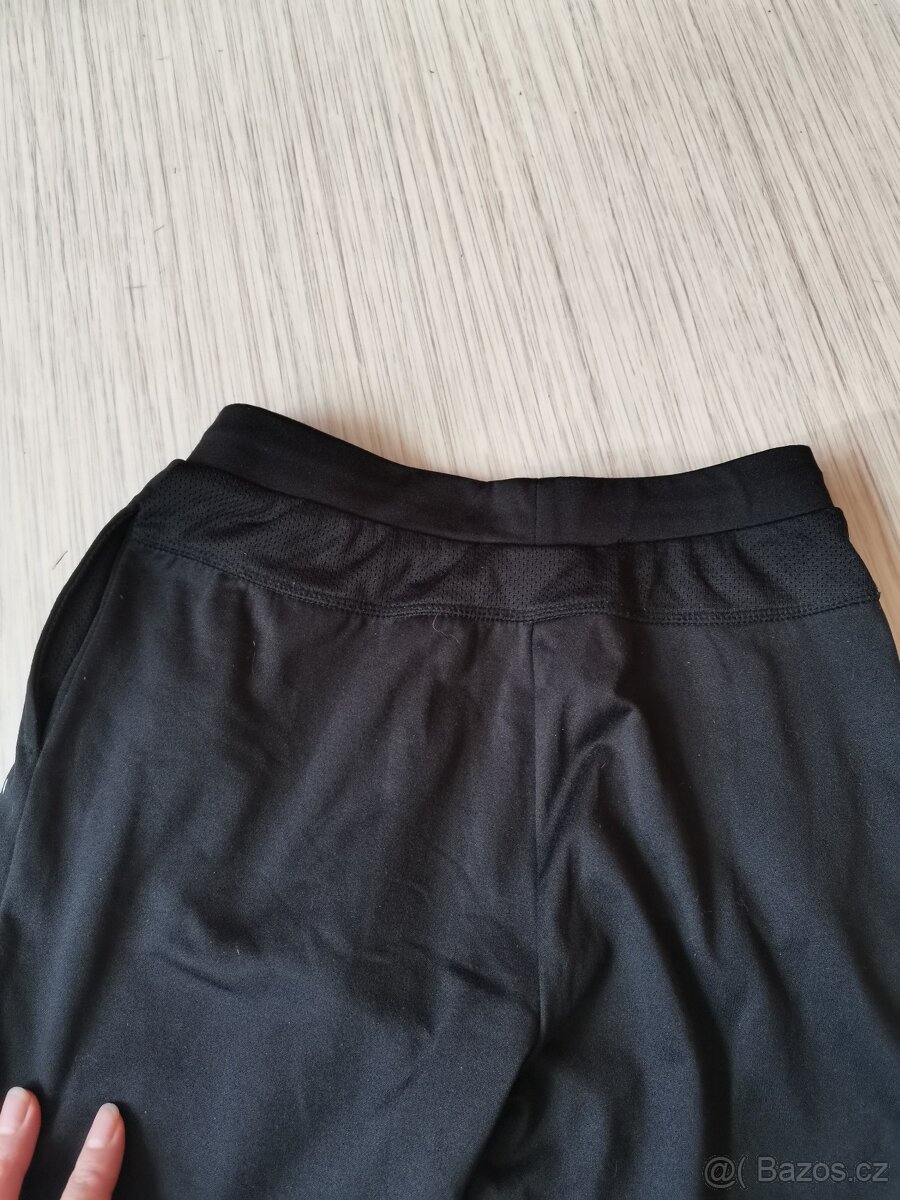 sportovní tepláky s jemným flísem, vel. 134/140 - 2