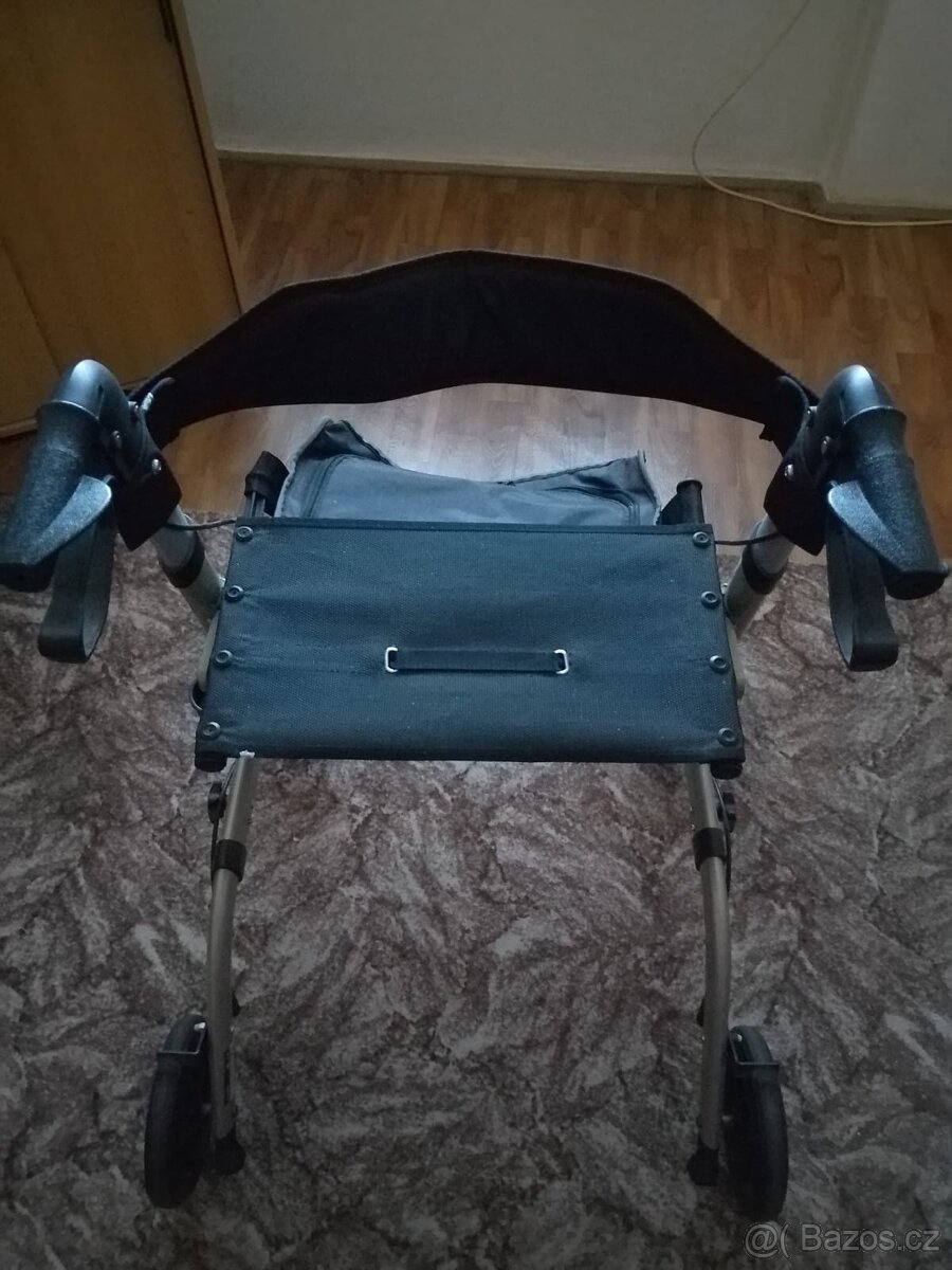 Prodám chodítko DMA - 2