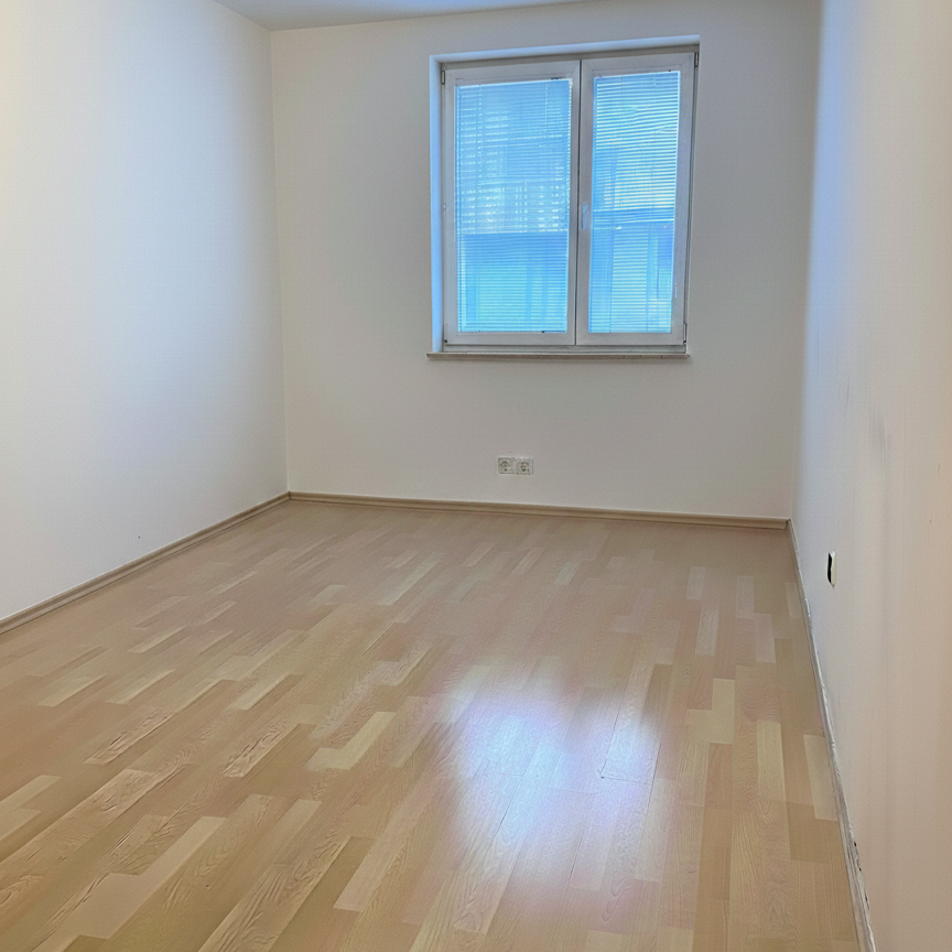 Pronájem bytu 3+1 95 m², Hustopeče - 2