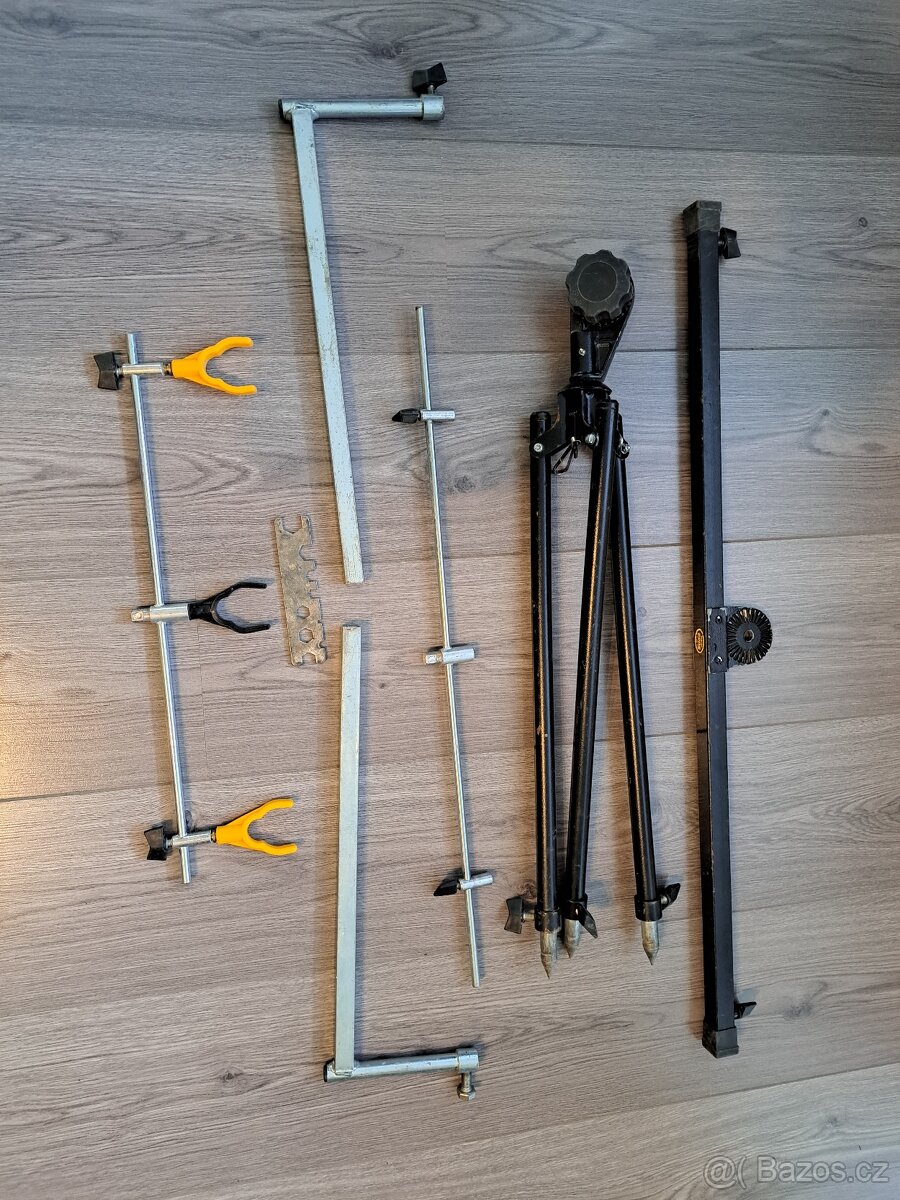 Tripod Sona celokovový - 2