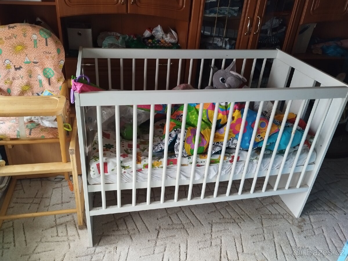Prodám dětskou postýlku - 2