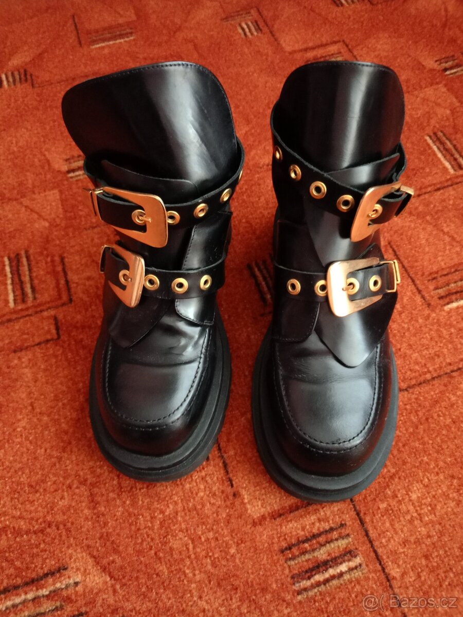 Dámské boty v.40 - 2